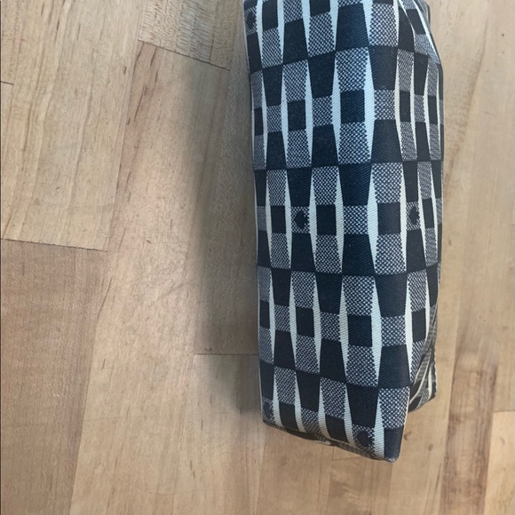 Authentic Kate Spade Makeup Bag - Picture 5 of 5